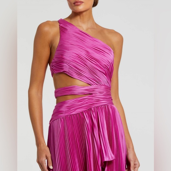 MAC DUGGAL
One Shoulder Pleated Charmeuse Gown with Slit - Picture 16 of 17